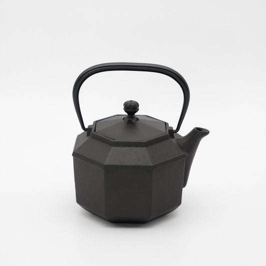 味1462　鉄瓶　八角　0.9L　H-174